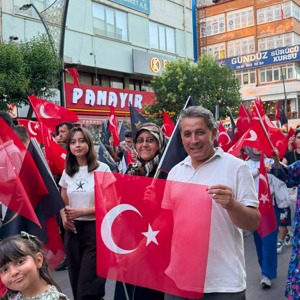 15 Temmuz Demokrasi ve Millî Birlik Günü’nün 10. yılı kapsamında düzenlenen Millî Birlik ve Beraberlik Yürüyüşüne katılım sağladık. - fotoğraf 3