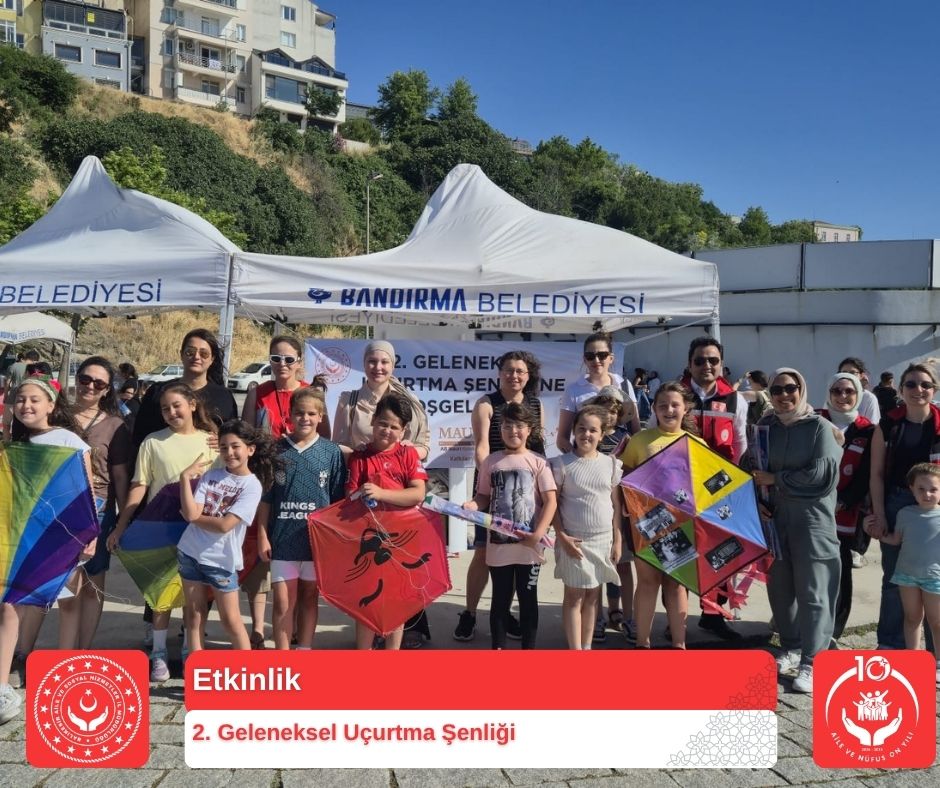 Bandırma’da 2. Geleneksel Uçurtma Şenliği Coşkusu