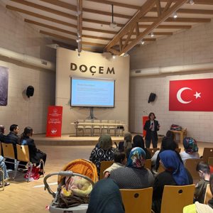2 Nisan Otizm Farkındalık Günü Kapsamında Eğitim ve Proje Tanıtımı Gerçekleştirildi - fotoğraf 1