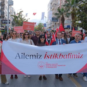 15 Mayıs Aile Günü Kapsamında Farkındalık Yürüyüşü Gerçekleştirildi - fotoğraf 3