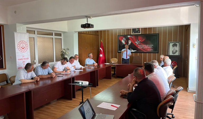 Honaz, Bozkurt ve Çardak İlçelerinde Muhtarlara Yönelik Sosyal Risk Haritası ve Kadının Güçlendirilmesi Bilgilendirme Toplantıları Gerçekleştirildi