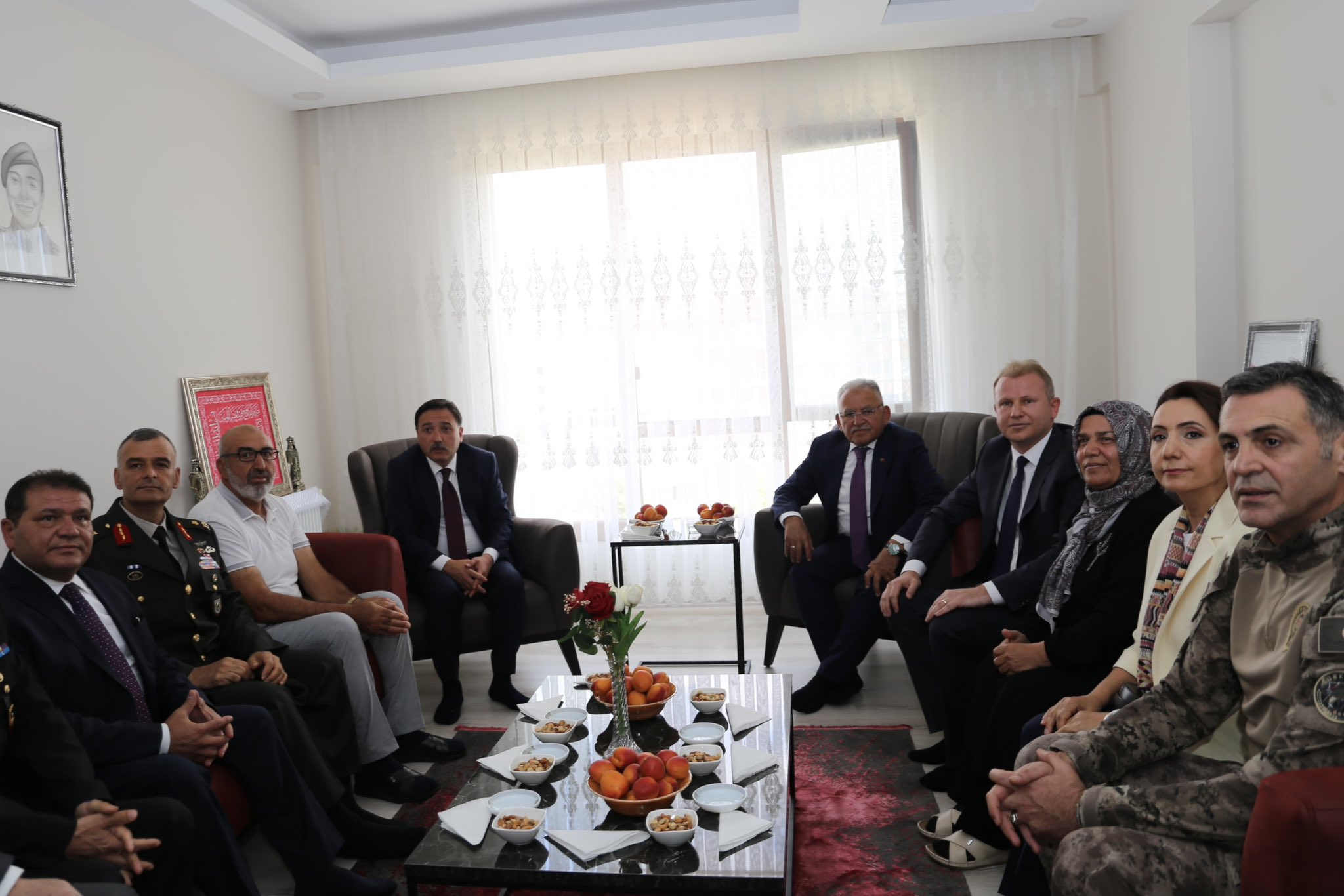15 Temmuz Etkinlikleri Kapsamında Şehidimiz Kübra Doğanay’ın Ailesi Ziyaret Edildi