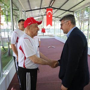 Boccede Dostluk ve Rekabet Bir Arada - fotoğraf 2