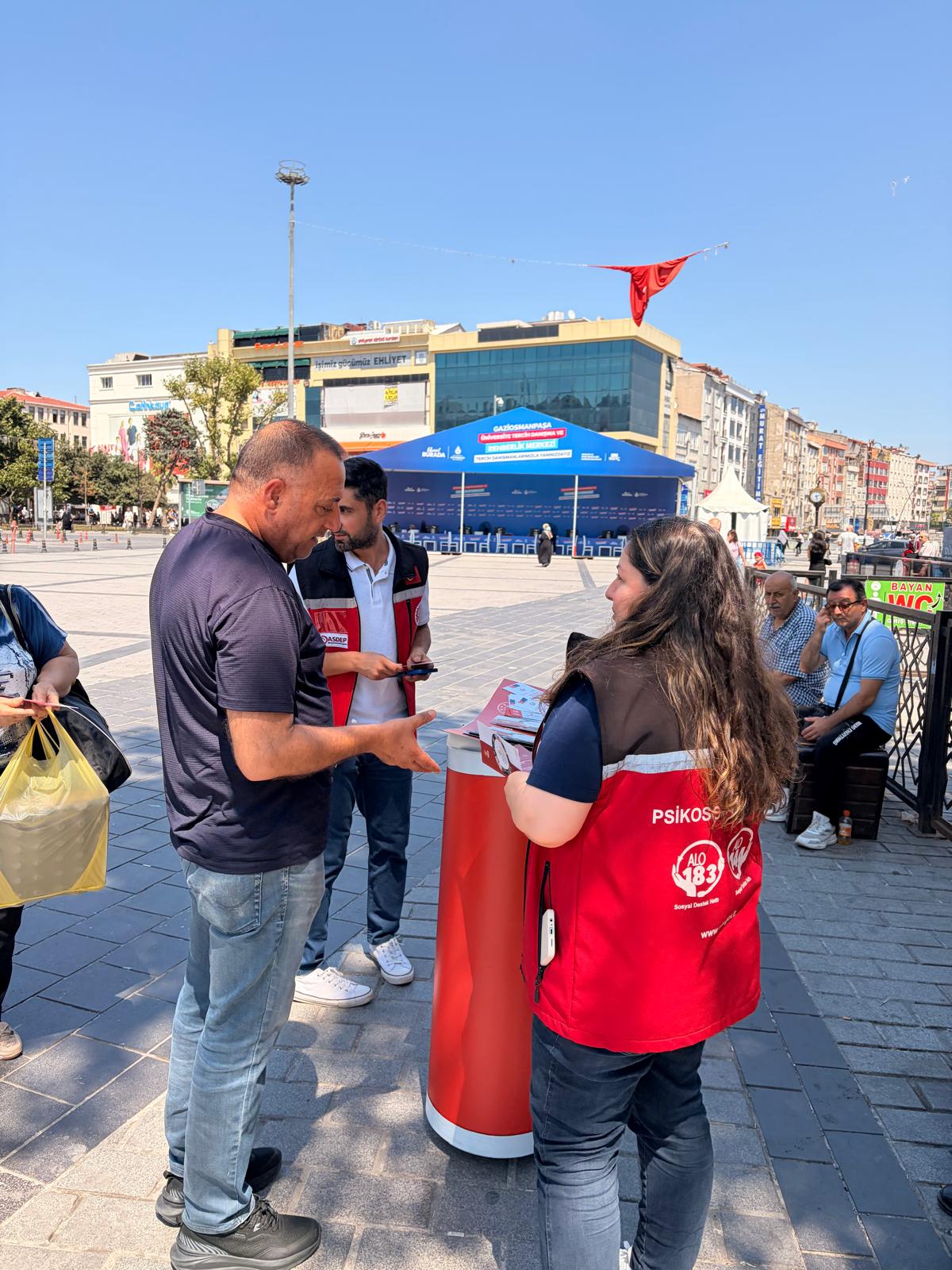 Mobil Sosyal Hizmet Uygulamamızla İstanbul’un Dört Bir Yanında Vatandaşlarımızla Buluşmaya Devam Ediyoruz