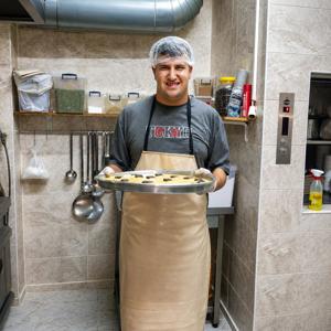 Engelsiz Yaşam Merkezimizde Çikolatalı Kek Etkinliği Düzenlendi - fotoğraf 2