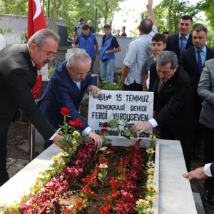 15 Temmuz Şehitlerimiz ve Gazilerimiz Vefa Ziyaretleriyle Anıldı - fotoğraf 5