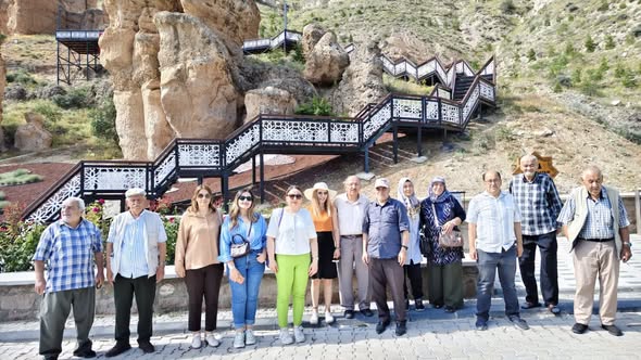Konya’mızın Güzelliklerini Büyüklerimizin Tebessümüyle Keşfettik