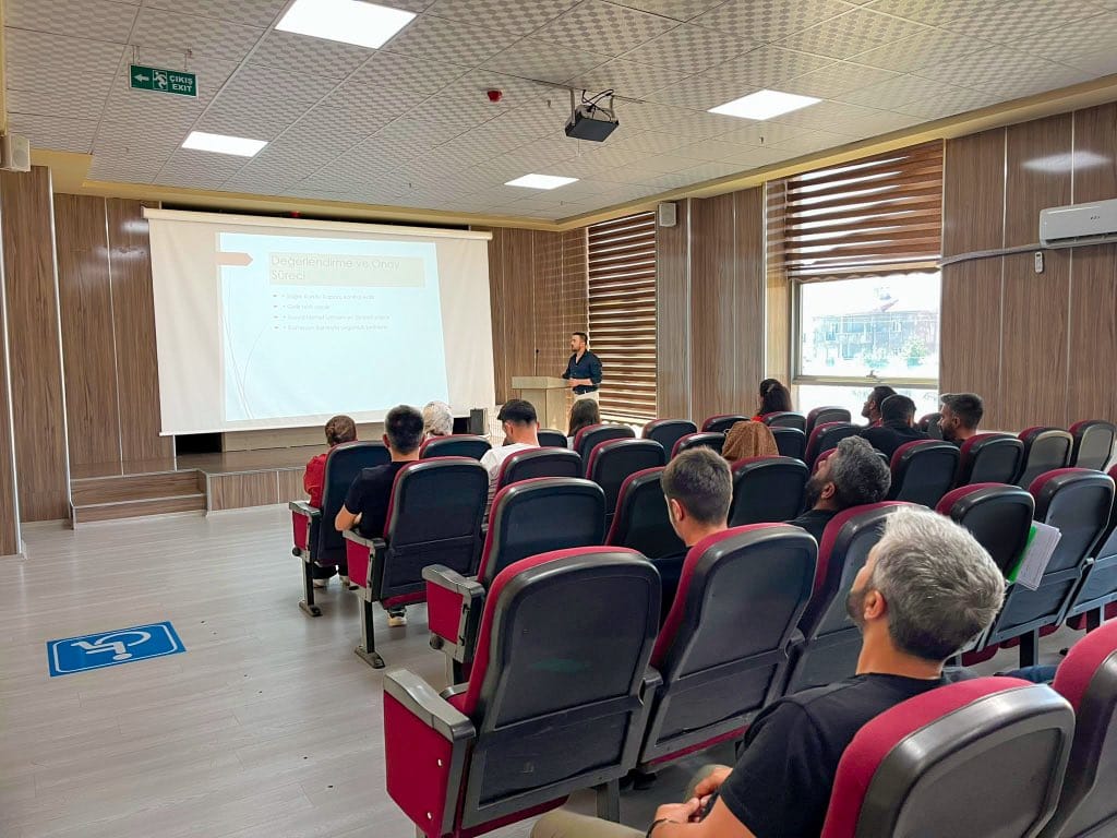 Yüksekova’da Hizmet İçi Eğitim