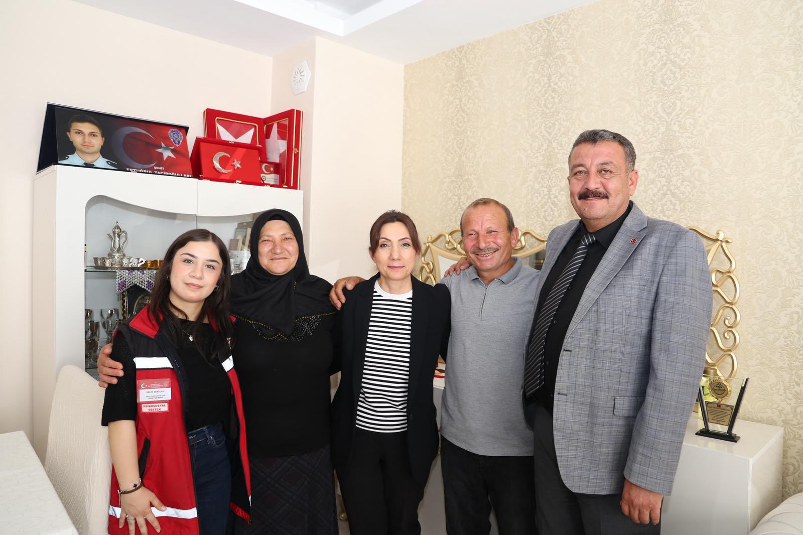 İl Müdürümüz Arzu Çıngır’dan Şehit Ailesine Babalar Günü Ziyareti
