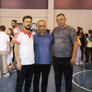 Floor Curling Turnuvası, Büyük Bir Heyecan ve Dostluk Atmosferi İçerisinde Gerçekleştirildi - fotoğraf 3