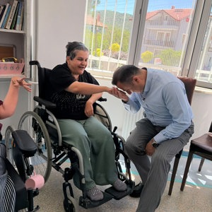 İl Müdürümüz Selim Köse, Uluborlu İbrahim Etem Erbil Bakım, Rehabilitasyon ve Aile Danışma Merkezini ziyaret etti. - fotoğraf 4