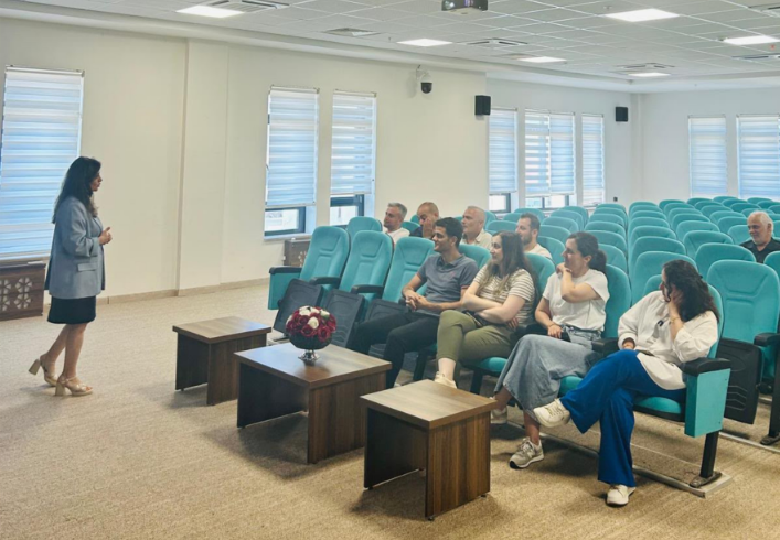 Aile İçi İletişim Konusunda Eğitim Gerçekleştirildi.