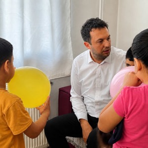 İl Müdürü Çetin Tutaş'tan İlk Kabul Yedi Aralık Çocuk Evleri Sitesi'ne Ziyaret - fotoğraf 2
