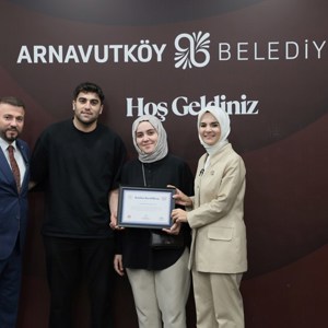Bakanımız Göktaş, "Evlenecek Gençlerin Desteklenmesi Projesi Evlilik Öncesi Eğitim Programı"na katıldı - fotoğraf 5