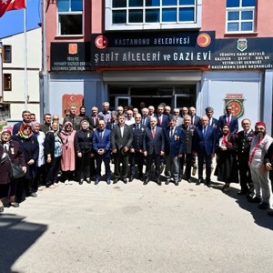 Valimiz’den Kahraman Gazilerimize Vefa Ziyareti - fotoğraf 6