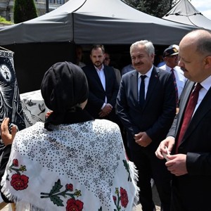 Şehitlerimizin Hatırası Sanatla Yaşatıldı - fotoğraf 13