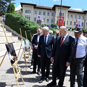 Şehitlerimizin Hatırası Sanatla Yaşatıldı - fotoğraf 18