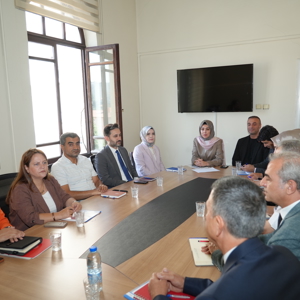 İl Müdürümüz Sayın Nevim Öz başkanlığında, İl Müdür Yardımcılarımızın katılımıyla değerlendirme ve planlama toplantısı gerçekleştirildi. - fotoğraf 3