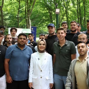 Bakanımız Göktaş Kocaeli'de düzenlenen "İnsan Hakları Eğitim Kampı"nı ziyaret etti - fotoğraf 4
