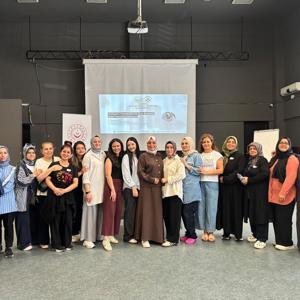 Küçükyalı Çocuk Evleri Sitesinde Görev Yapan Bakım Personelimize Yönelik “Zorlayıcı Davranışlarla Baş Etmede İlişki Temelli Yaklaşım” Eğitimi Gerçekleştirildi - fotoğraf 3