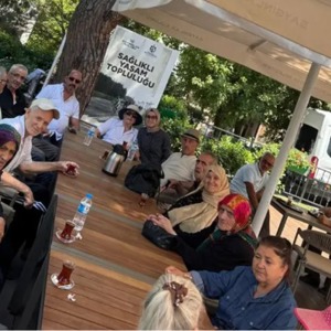 Büyüklerimiz Saygınlar Kulübünü Ziyaret Etti - fotoğraf 1