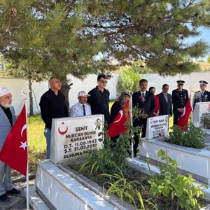 Aziz Şehitlerimiz Sene-i Devriyesinde Rahmet ve Minnetle Anıldı - fotoğraf 1