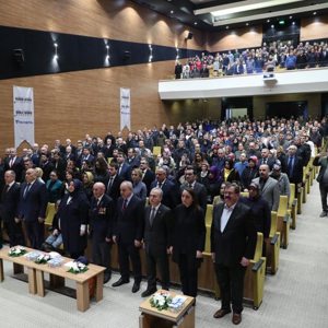 Bakan Selçuk, Ereğli’de İşçilerle Buluştu, Şehit Yakınları, Gaziler, Engelliler, İş İnsanları ve Kanaat Önderleriyle Biraraya Geldi  - fotoğraf 4