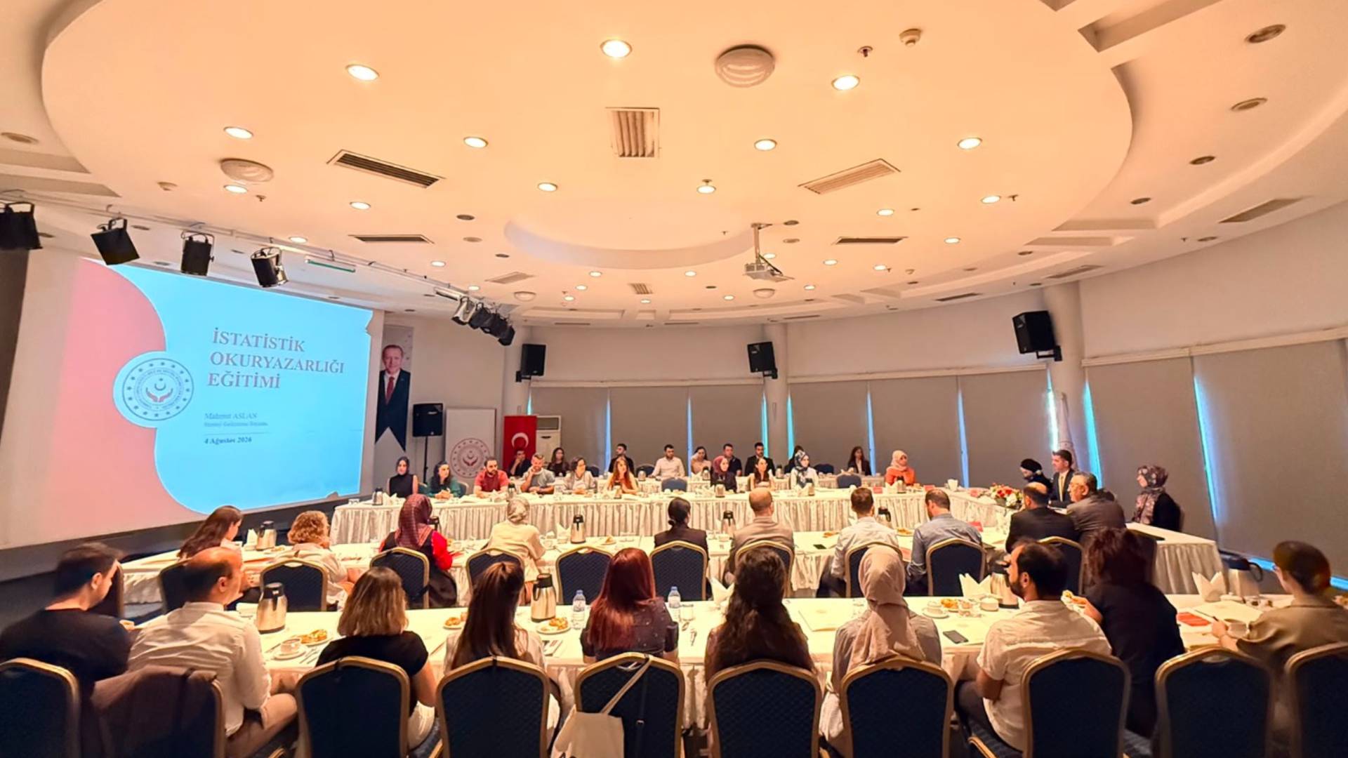 İstatistik Okuryazarlığı Eğitim Programı Gerçekleştirildi