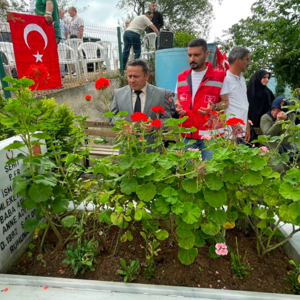 Şehidimiz İsmail Çil'in Kabri Başında Anma Programı Düzenlendi. - fotoğraf 1