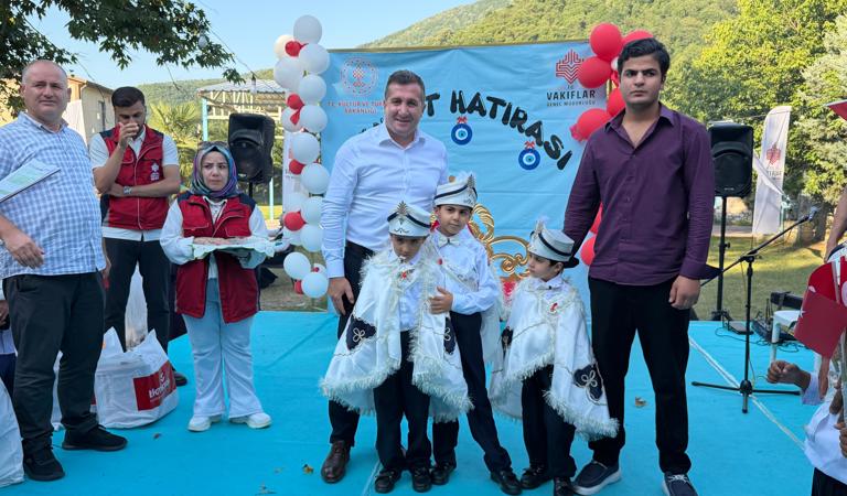 Bursa Vakıflar Bölge Müdürlüğü Koordinasyonunda Sünnet Şöleni Gerçekleştirildi