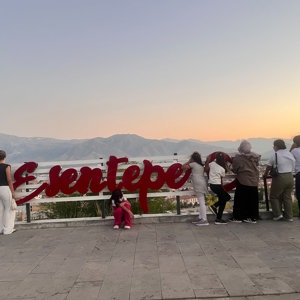  Tarih, Doğa ve Kültürle Dolu Bir Yaz Yolculuğu  - fotoğraf 1