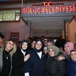 Bakan Selçuk, Ereğli’de İşçilerle Buluştu, Şehit Yakınları, Gaziler, Engelliler, İş İnsanları ve Kanaat Önderleriyle Biraraya Geldi  - fotoğraf 12