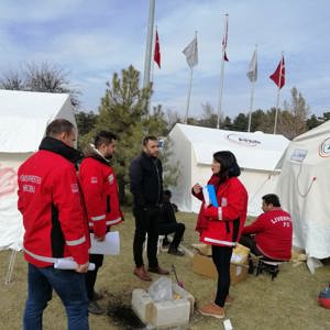 Elazığ Depreminden Etkilenen Vatandaşlarımızın Yanındayız. - fotoğraf 12