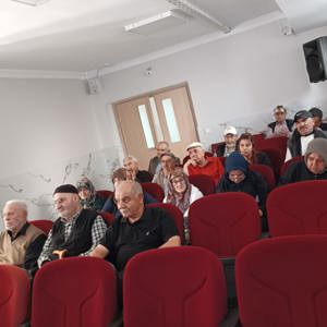 İhramcızade İsmail Hakkı Toprak Huzurevimizde Dijital Dolandırıcılığa Karşı Farkındalık Eğitimi Gerçekleştirildi - fotoğraf 1