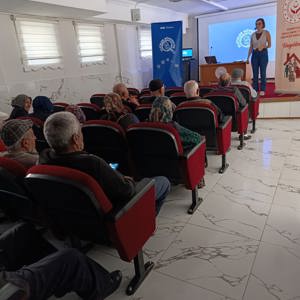 İhramcızade İsmail Hakkı Toprak Huzurevimizde Dijital Dolandırıcılığa Karşı Farkındalık Eğitimi Gerçekleştirildi - fotoğraf 2