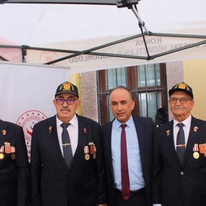 Zafer Meydanı'nda Hizmetlerimizi Vatandaşlarımızla Buluşturduk - fotoğraf 2