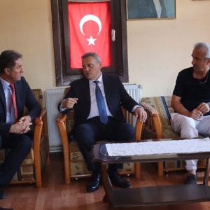 İl Müdürümüz Sami Çiftten Şehit Aileleri Derneğine Ziyaret - fotoğraf 3