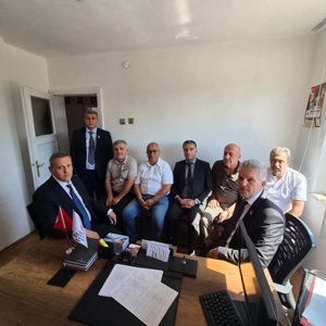 Karabük Aile ve Sosyal Hizmetler İl Müdürü Sami Çiftten Türkiye Gaziler ve Şehit Aileleri Vakfına Ziyaret - fotoğraf 3