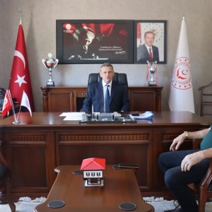Karabük Otistik Çocuklar Derneği Başkanı Bekir Karamandan İl Müdürümüz Sami Çifte Hayırlı Olsun Ziyareti - fotoğraf 1