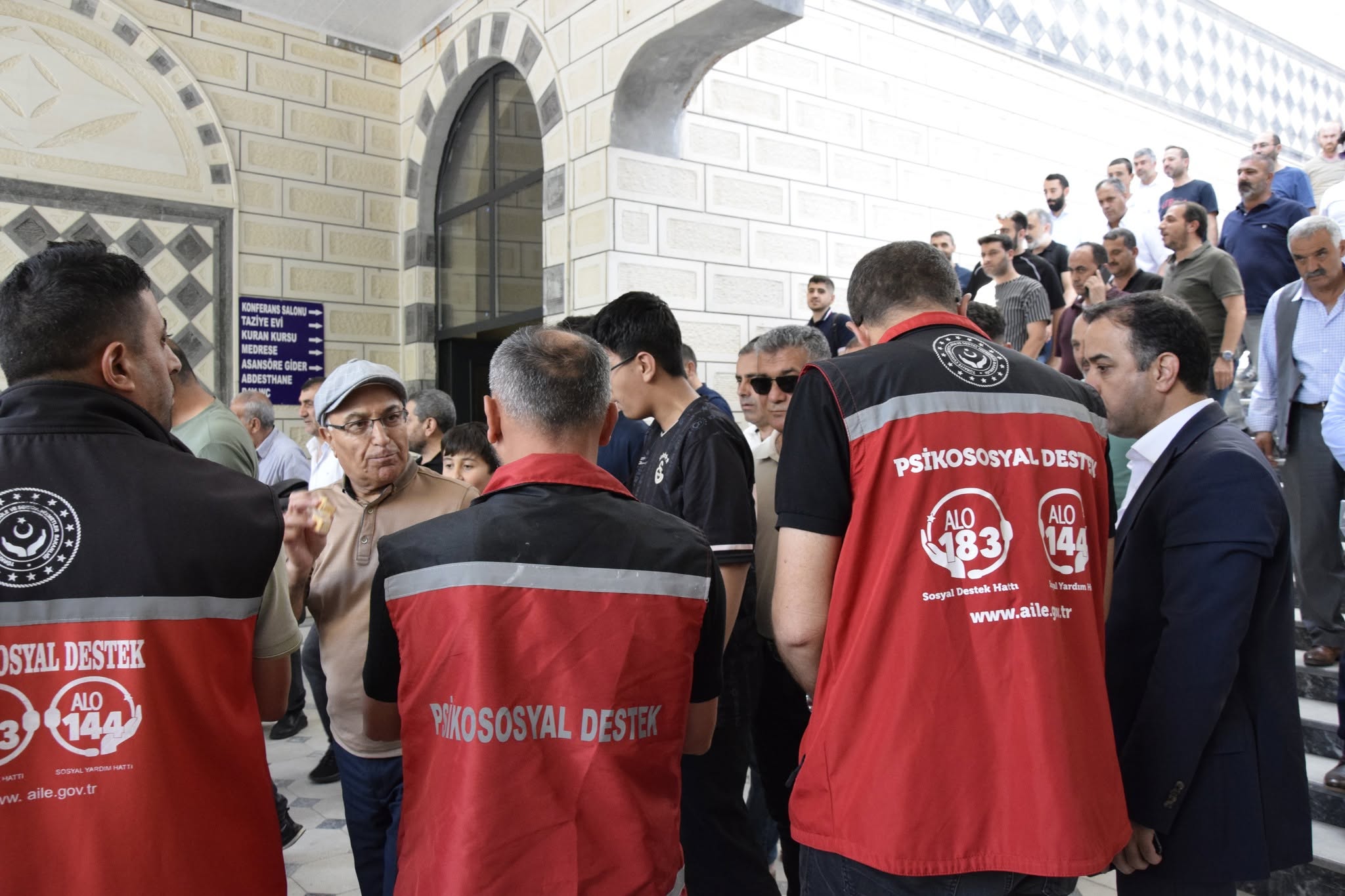 15 Temmuz Şehitlerimiz İçin Mevlid-i Şerif ve Hatim Duası Programı Düzenlendi