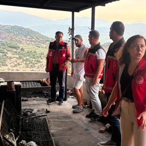 Yangının İzlerini Dayanışmayla Sarıyoruz… - fotoğraf 8