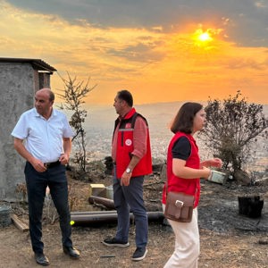 Yangının İzlerini Dayanışmayla Sarıyoruz… - fotoğraf 13