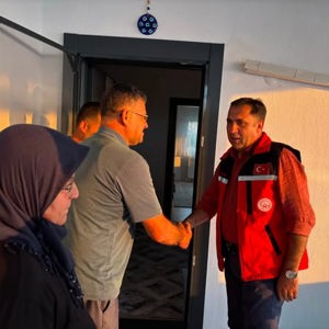 Aziz Şehidimiz Süleyman Güner’in Kıymetli Ailesini Ziyaret - fotoğraf 1