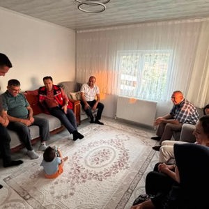 Aziz Şehidimiz Süleyman Güner’in Kıymetli Ailesini Ziyaret - fotoğraf 3
