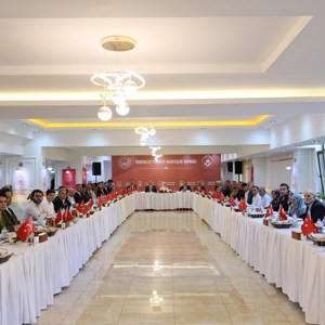 Bakanımız Göktaş, Van'da "Terörsüz Türkiye Kardeşlik Sofrası"nda konuştu: - fotoğraf 38
