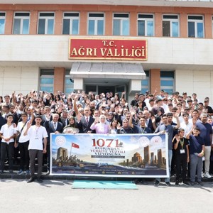 Bakanımız Göktaş, Ağrı'da "Terörsüz Türkiye" Süreciyle İlgili Konuştu - fotoğraf 6