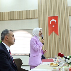 Bakanımız Göktaş, Ağrı'da "Terörsüz Türkiye" süreciyle ilgili konuştu - fotoğraf 12