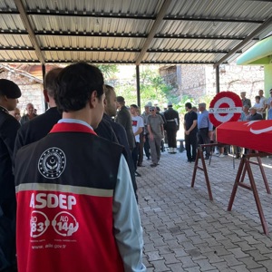 Kıbrıs Gazimiz Hüseyin TEMEL’in Cenaze Törenine Katılım Sağladık - fotoğraf 2