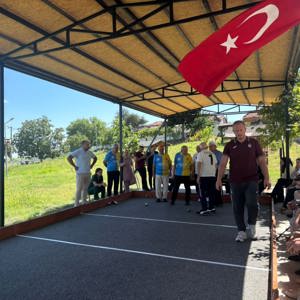 Huzurevleri Arasında Bocce Müsabakası Gerçekleştirildi - fotoğraf 2