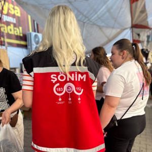 Semt Pazarında Kadına Yönelik Şiddetle Mücadele Farkındalık Çalışması - fotoğraf 1